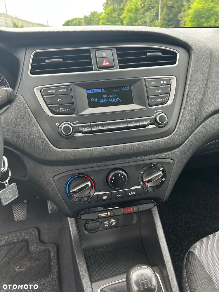 Hyundai i20 1.2 Classic Plus - 9