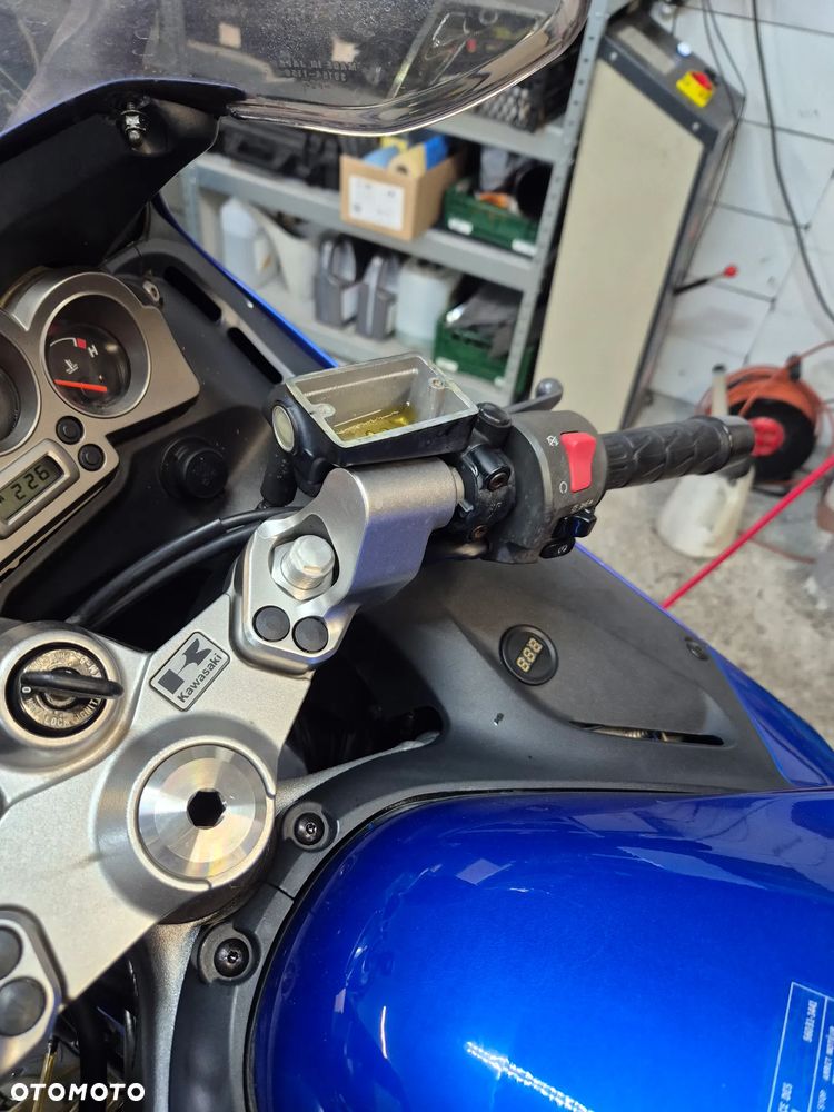 Kawasaki ZZR - 40