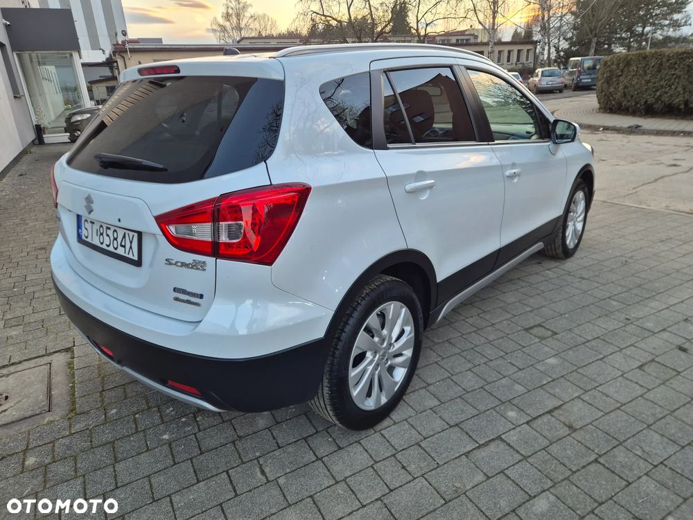 Suzuki SX4 S-Cross 1.4 SHVS Elegance 4WD - 6