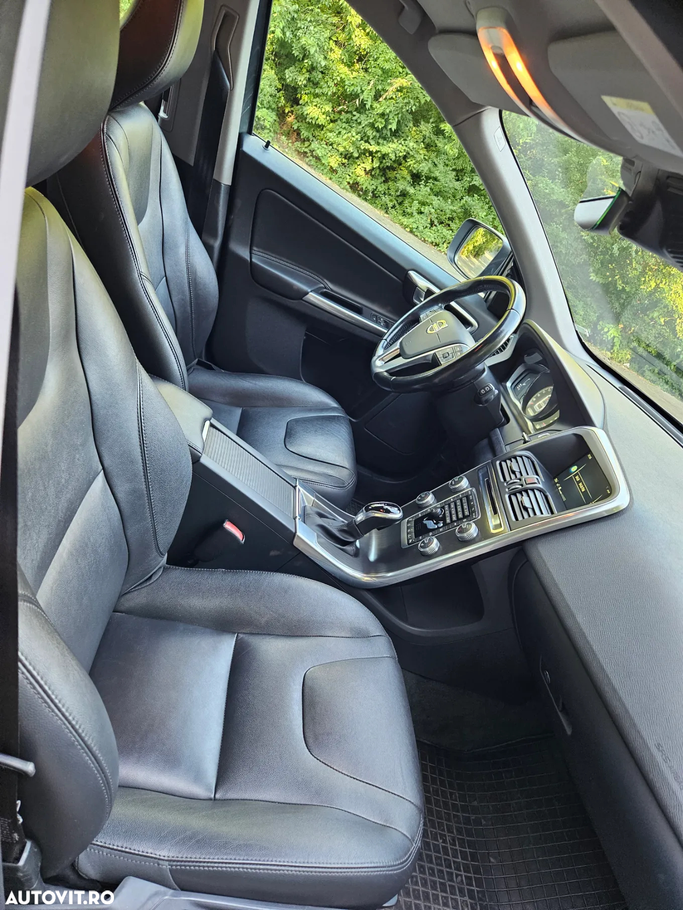 Volvo XC 60 D4 Geartronic Summum - 8