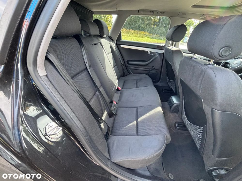 Audi A4 Avant 1.8T - 6