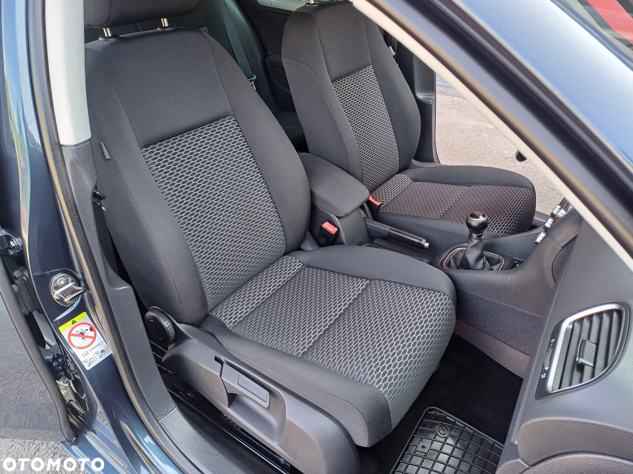 Volkswagen Golf 1.6 Trendline - 15