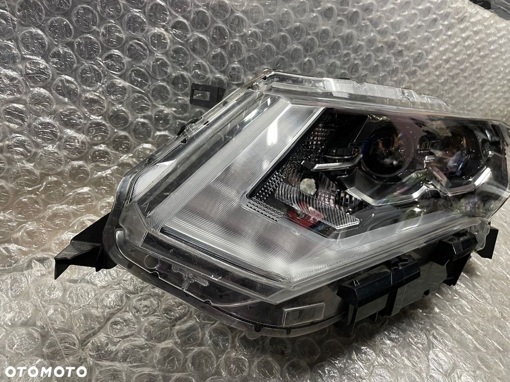 LAMPA LEWA PRZÓD NISSAN X TRAIL T32 LIFT FULL LED - 4