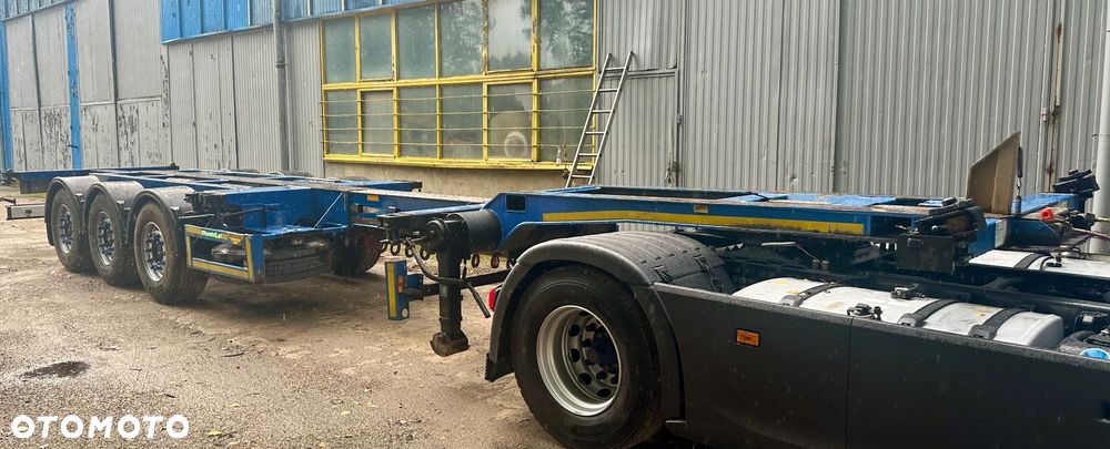 Broshuis PODKONTENEROWA ROZSUWANA TYŁ i PRZÓD SAF 2xOś Podnoszona 1x20 2x20 1x35 1x40 1x45 Waga:5400kg 2006r - 2