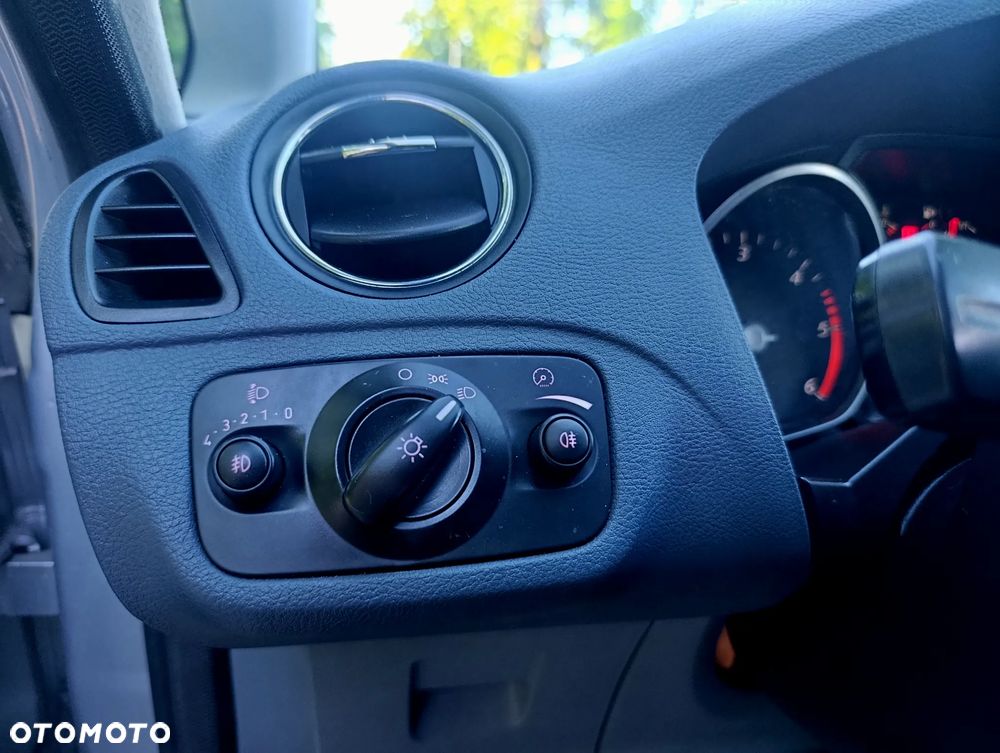 Ford S-Max - 23
