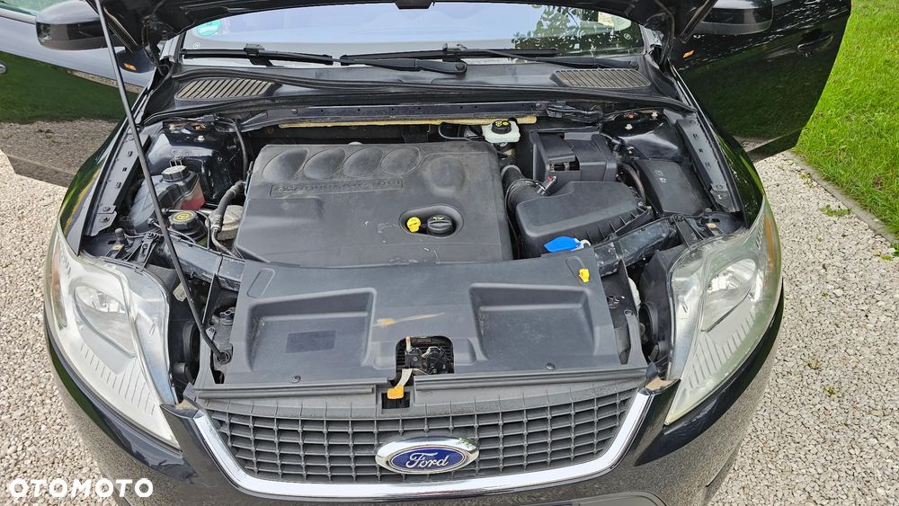 Ford Mondeo 2.0 TDCi Ambiente - 27