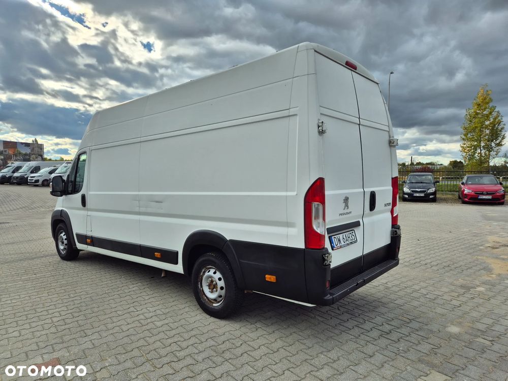 Peugeot Boxer 2018 photo 2