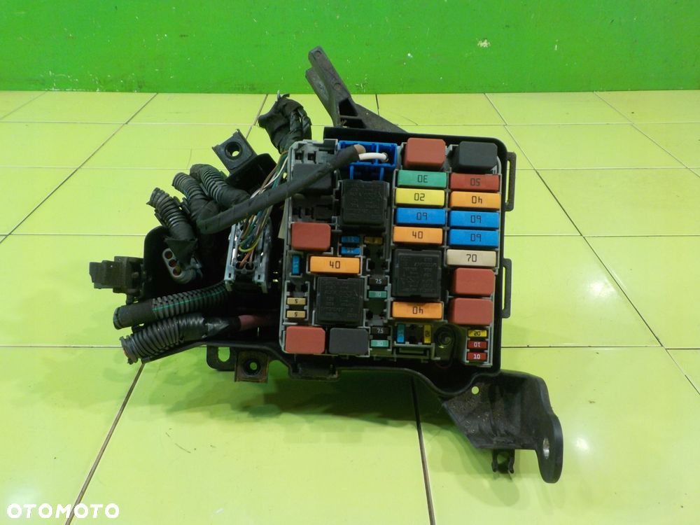 ALFA ROMEO GIULIETTA 2.0 JTDM 13r HB 5D skrzynka bezpiecznikow 50522171 - 2