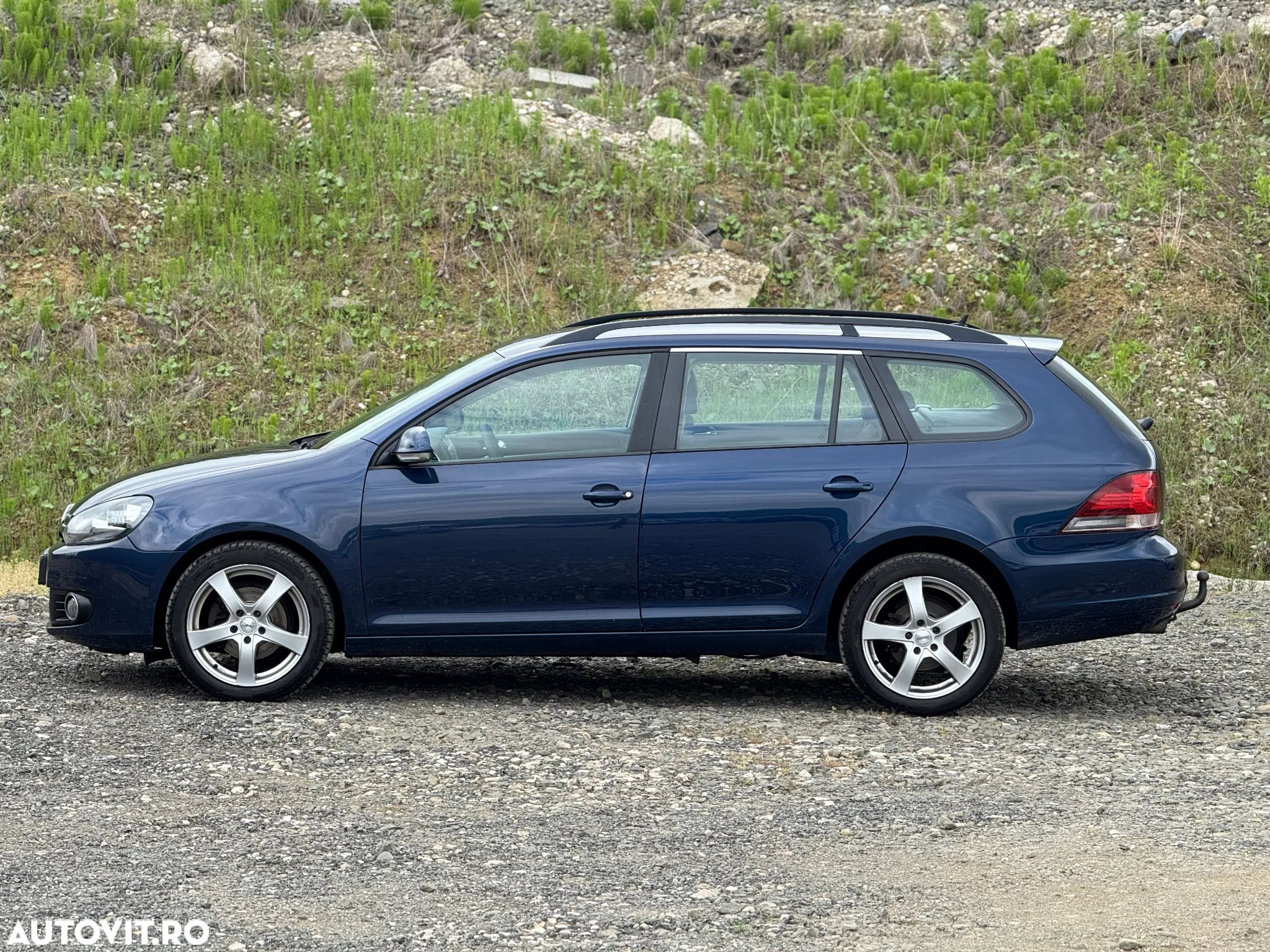 Volkswagen Golf 1.6 TDI BlueMotion Technology DPF Trendline DSG - 8