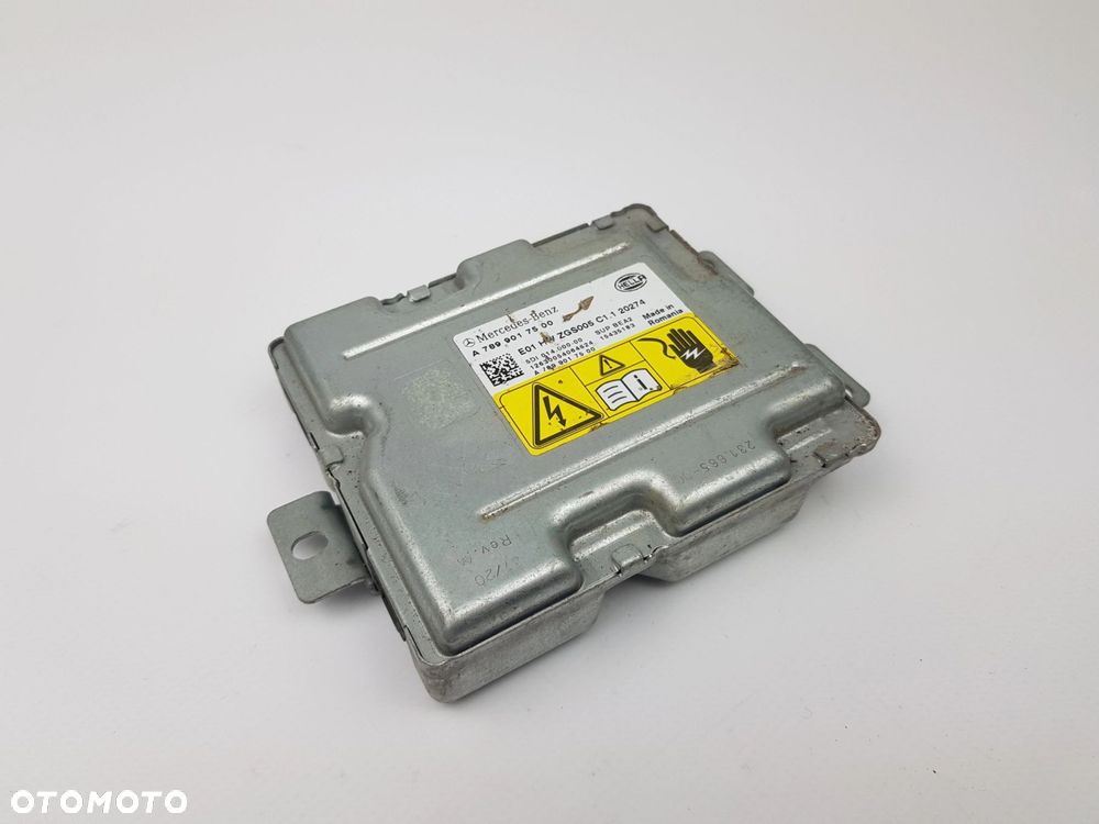 Przetwornica Sterownik Lampy Moduł Xenon A7899017500 - 2