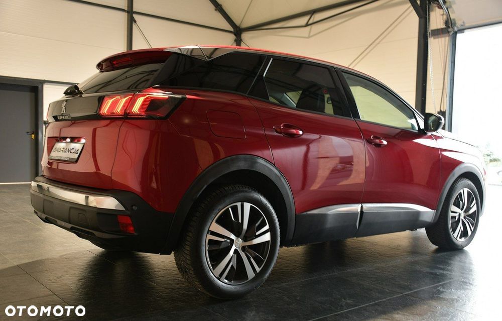 Peugeot 3008 1.2 PureTech Allure Pack S&S - 9