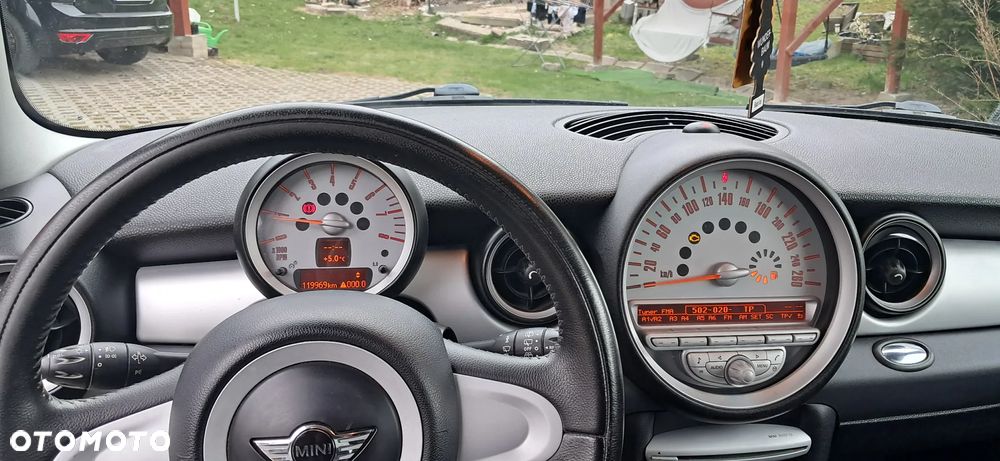 MINI Cooper Standard - 7