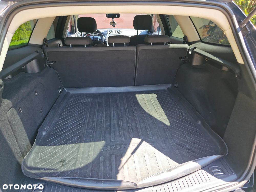 Ford Mondeo 2.0 TDCi Titanium - 4