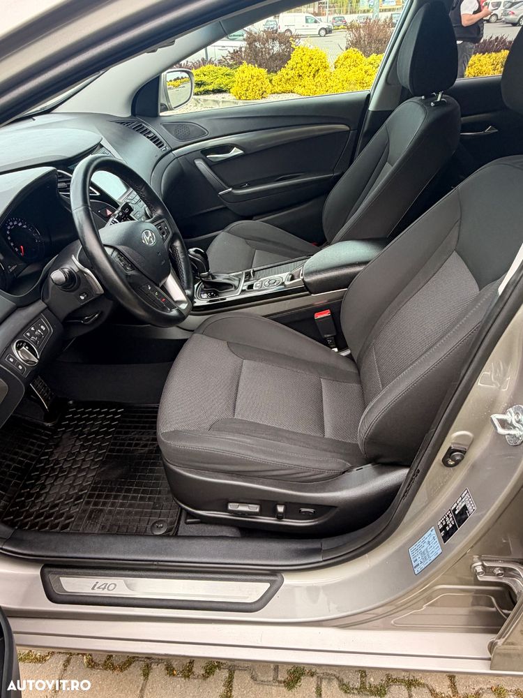 Hyundai i40 Kombi 1.7 CRDi DCT Premium - 5