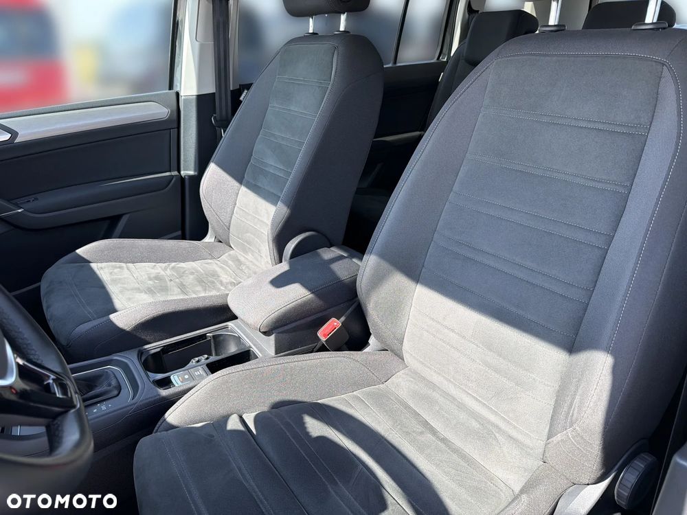 Volkswagen Touran 2.0 TDI SCR (BlueMotion Technology) DSG Comfortline - 19