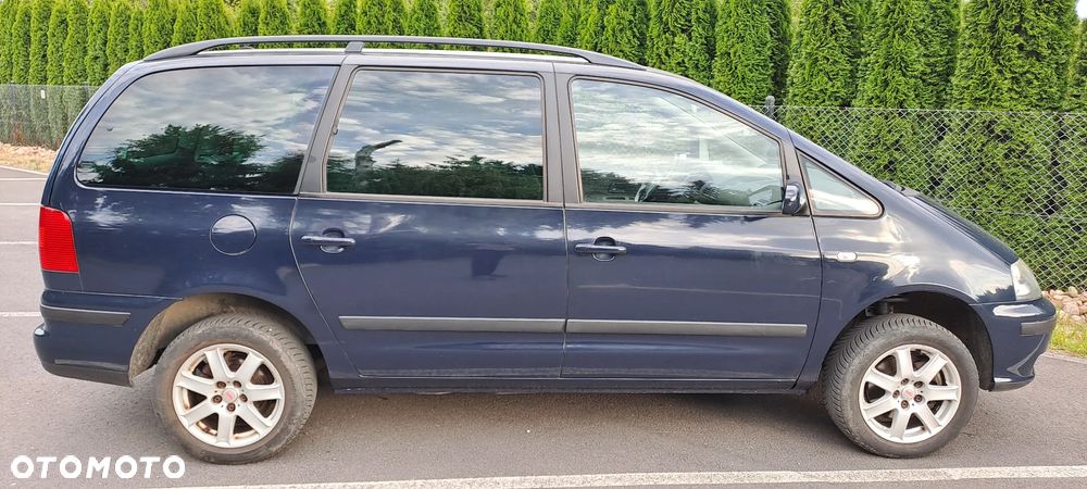 Seat Alhambra 2.0 Reference - 3