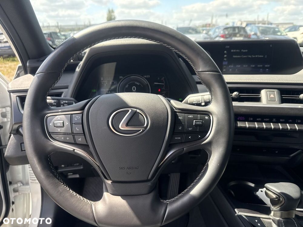 Lexus UX 250h GPF F Impression 2WD - 19
