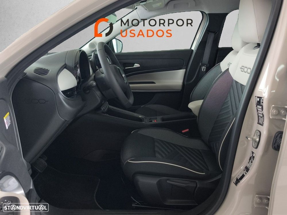 Fiat 600 1.2 Hybrid La Prima - 9