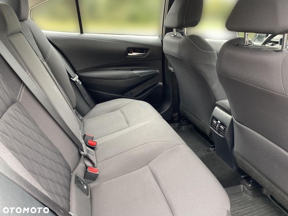 Toyota Corolla - 15