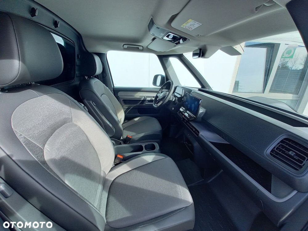 Volkswagen ID. Buzz Cargo 150 kW (204 PS) / skrzynia biegów: automatyczna 1 biegowa rozstaw osi: 2988 mm - 14