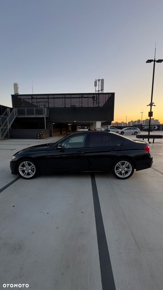 BMW Seria 3 328i - 8