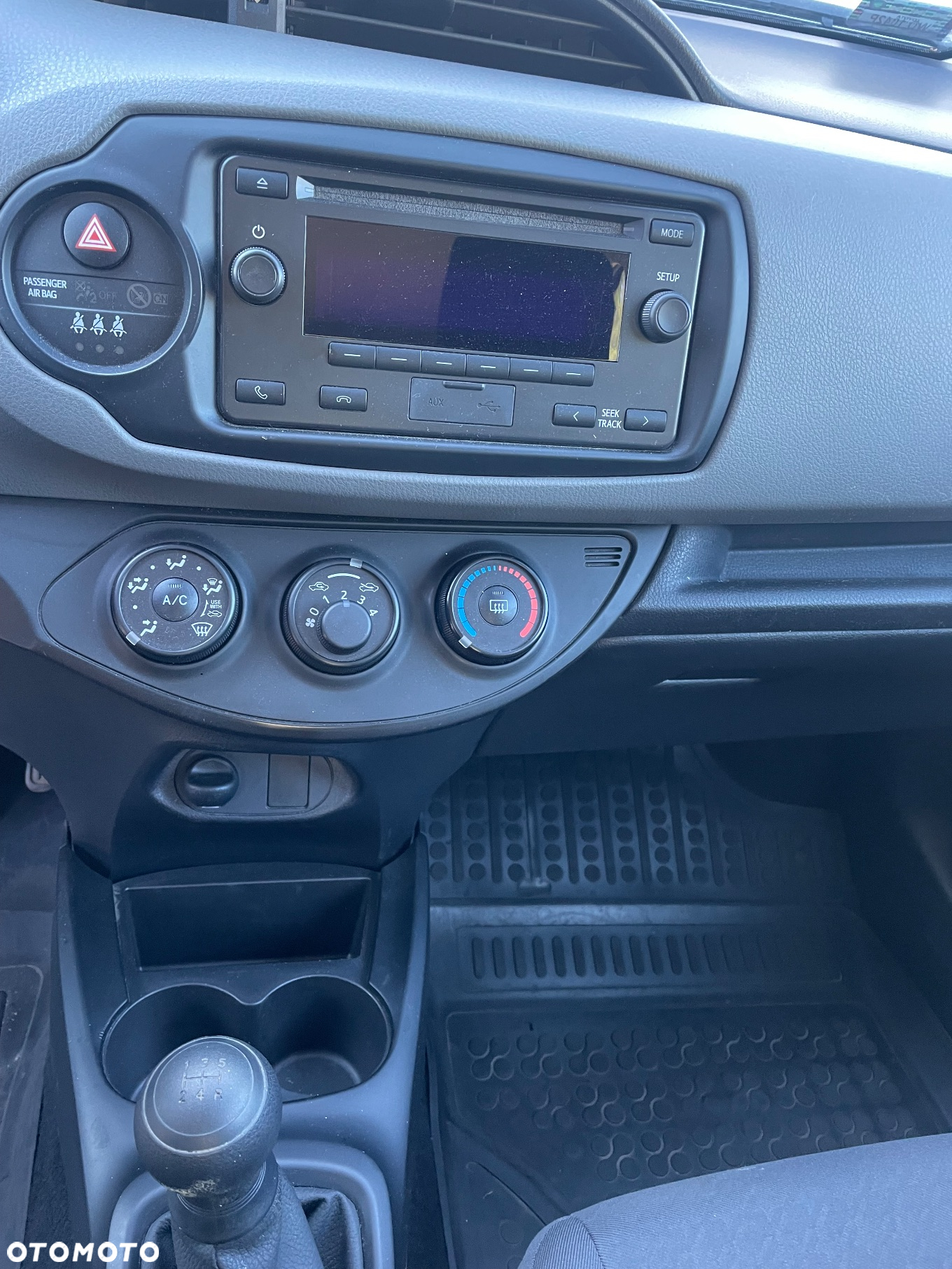 Toyota Yaris 1.0 Active - 7