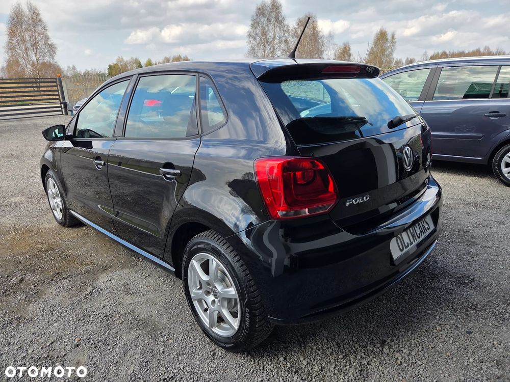 Volkswagen Polo 1.4 16V Comfortline - 12