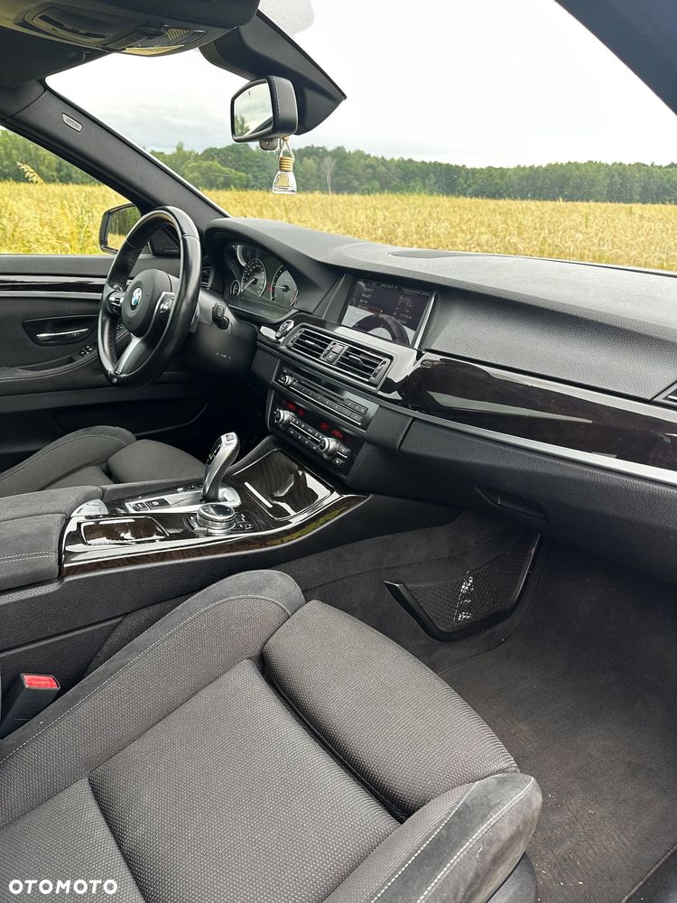 BMW Seria 5 520d - 13