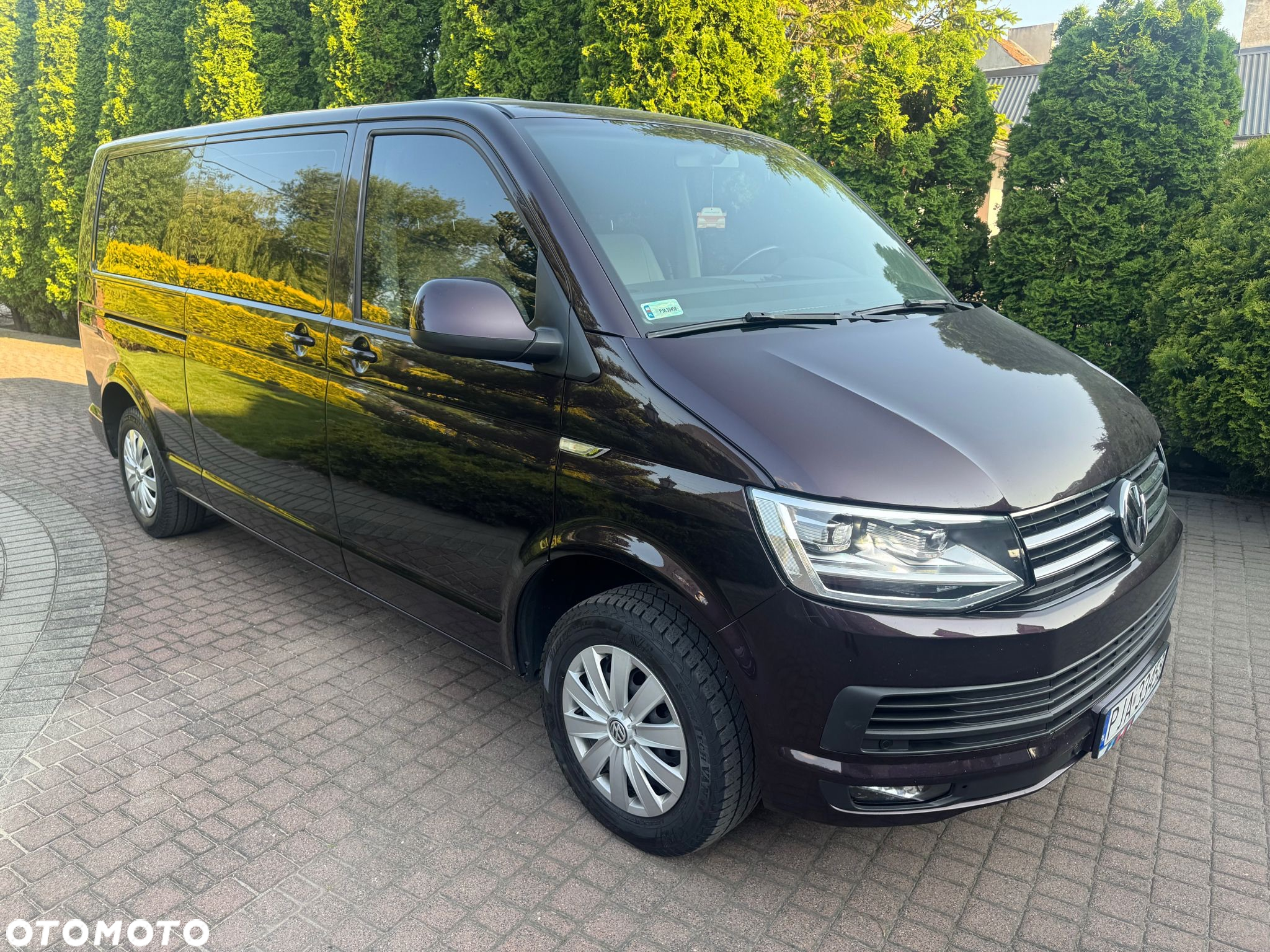Volkswagen Caravelle 2.0 TDI L2 Highline - 3