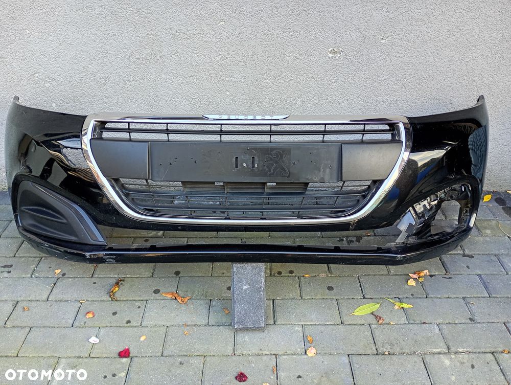 Zderzak przód peugeot I 208 lift 15-19 grill atrapa
