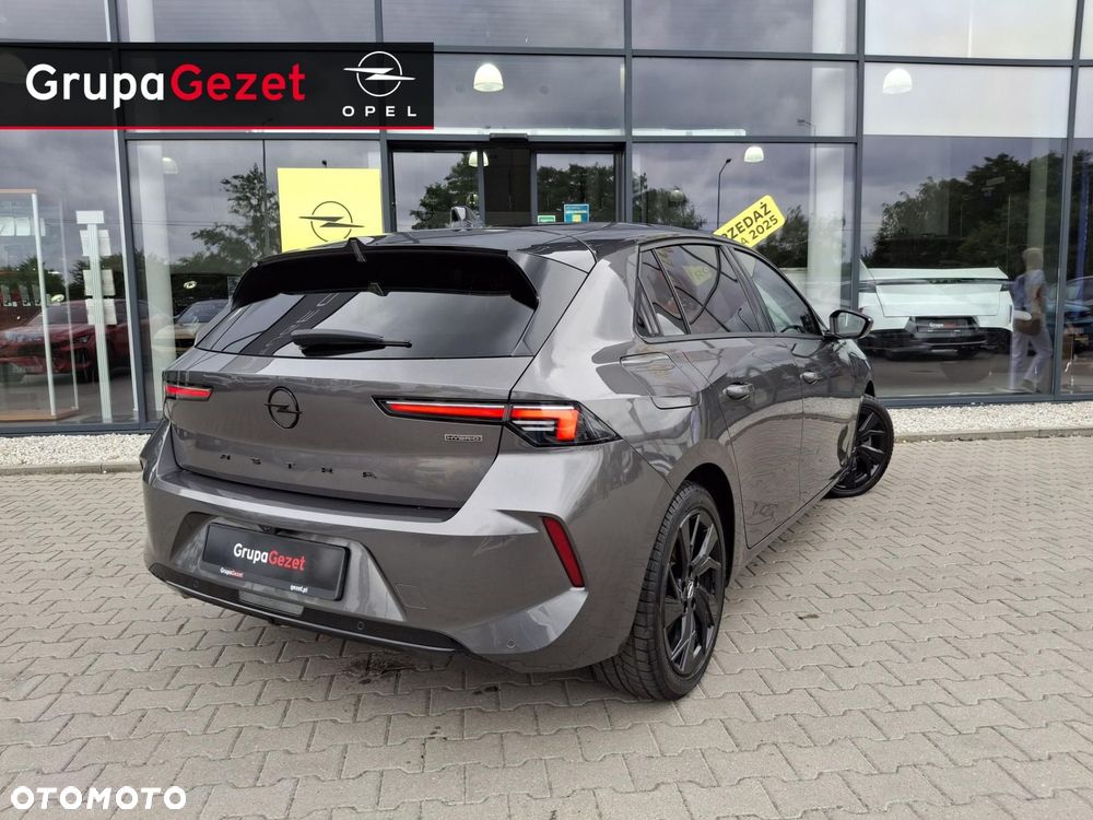 Opel Astra - 4