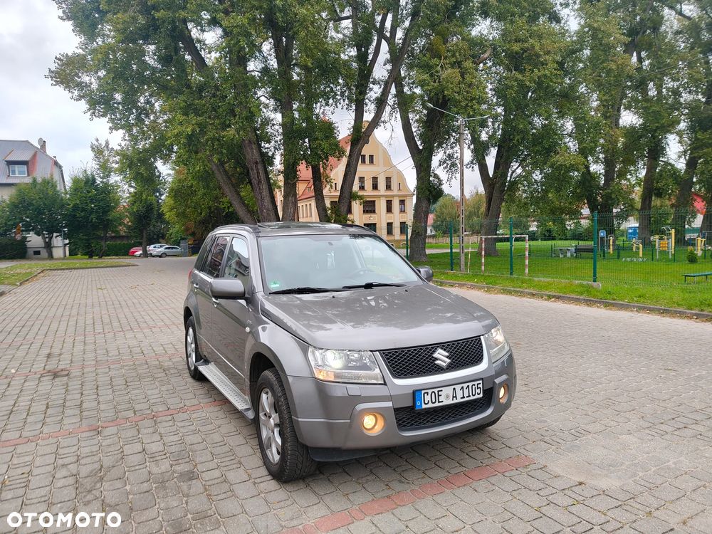 Suzuki Grand Vitara 1.9 DDiS Premium - 23