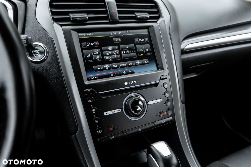 Ford Mondeo 2.0 EcoBoost STart-Stopp Autom Vignale - 35