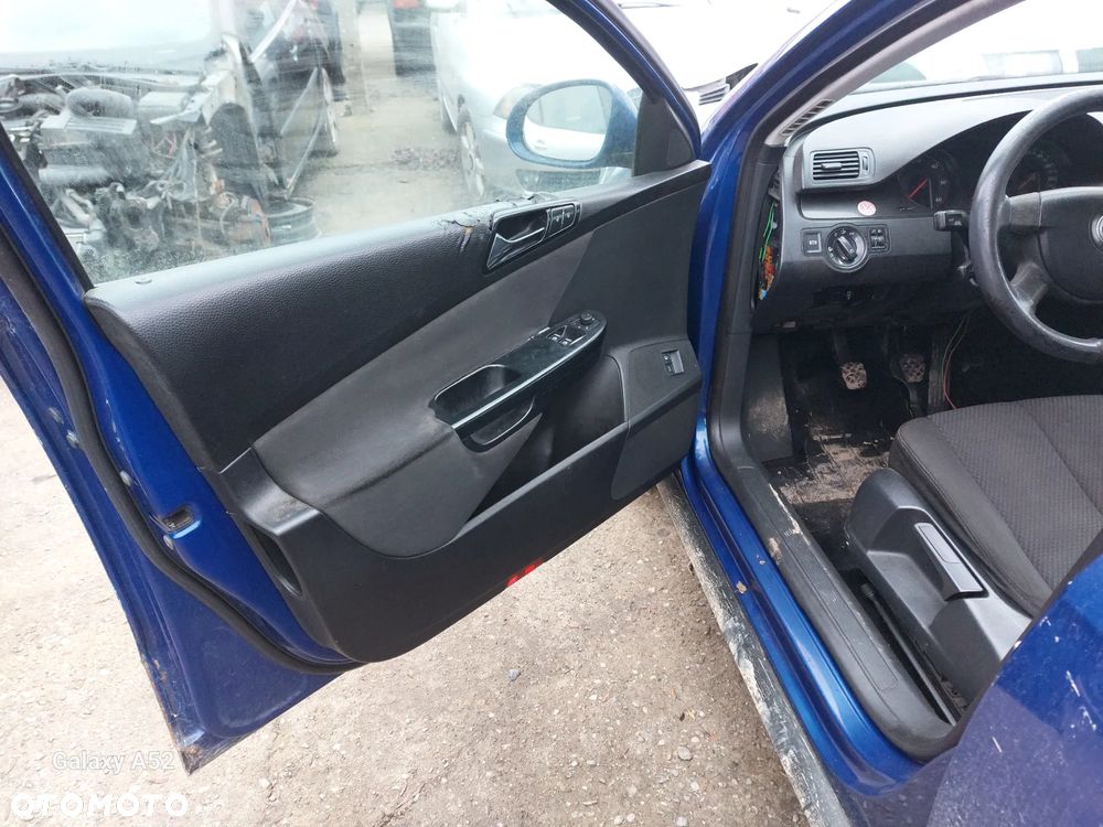 Zderzak VW PASSAT B6 KOMBI 1,9TD 07R. lampy,maska,drzwi,klapa..... - 7