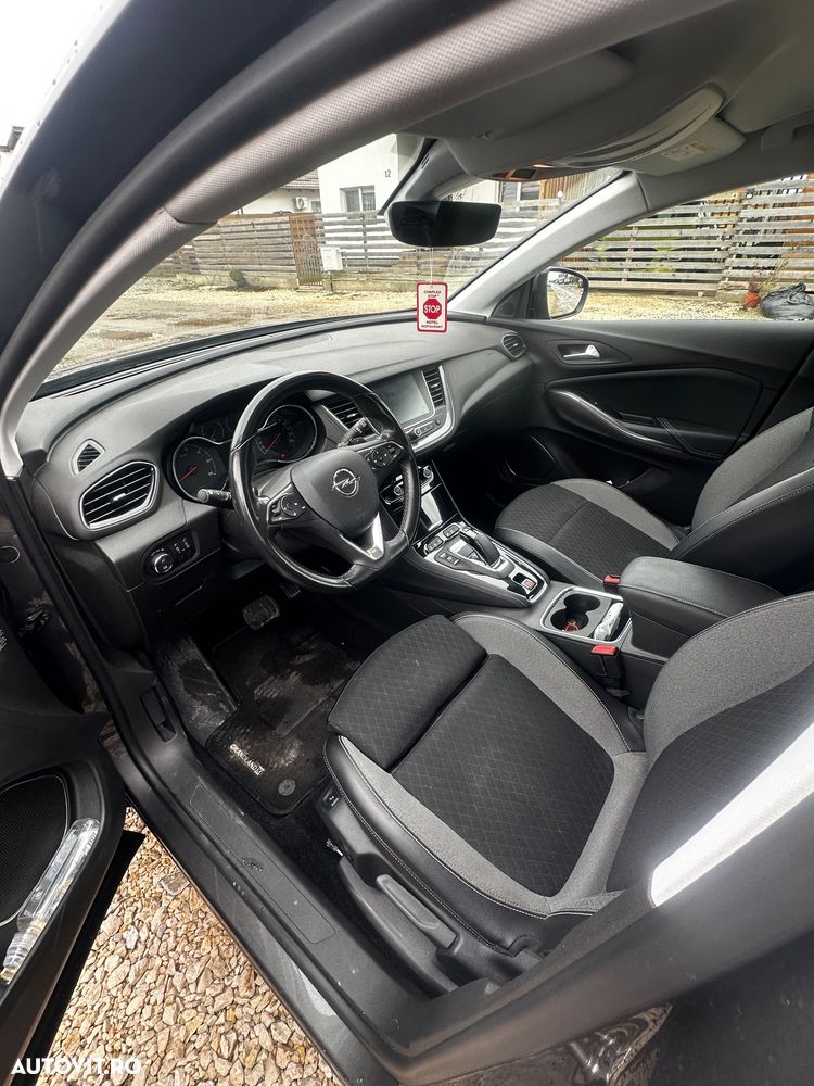 Opel Grandland X Plug-in-Hybrid4 1.6 DI Start/Stop Aut Ultimate - 8