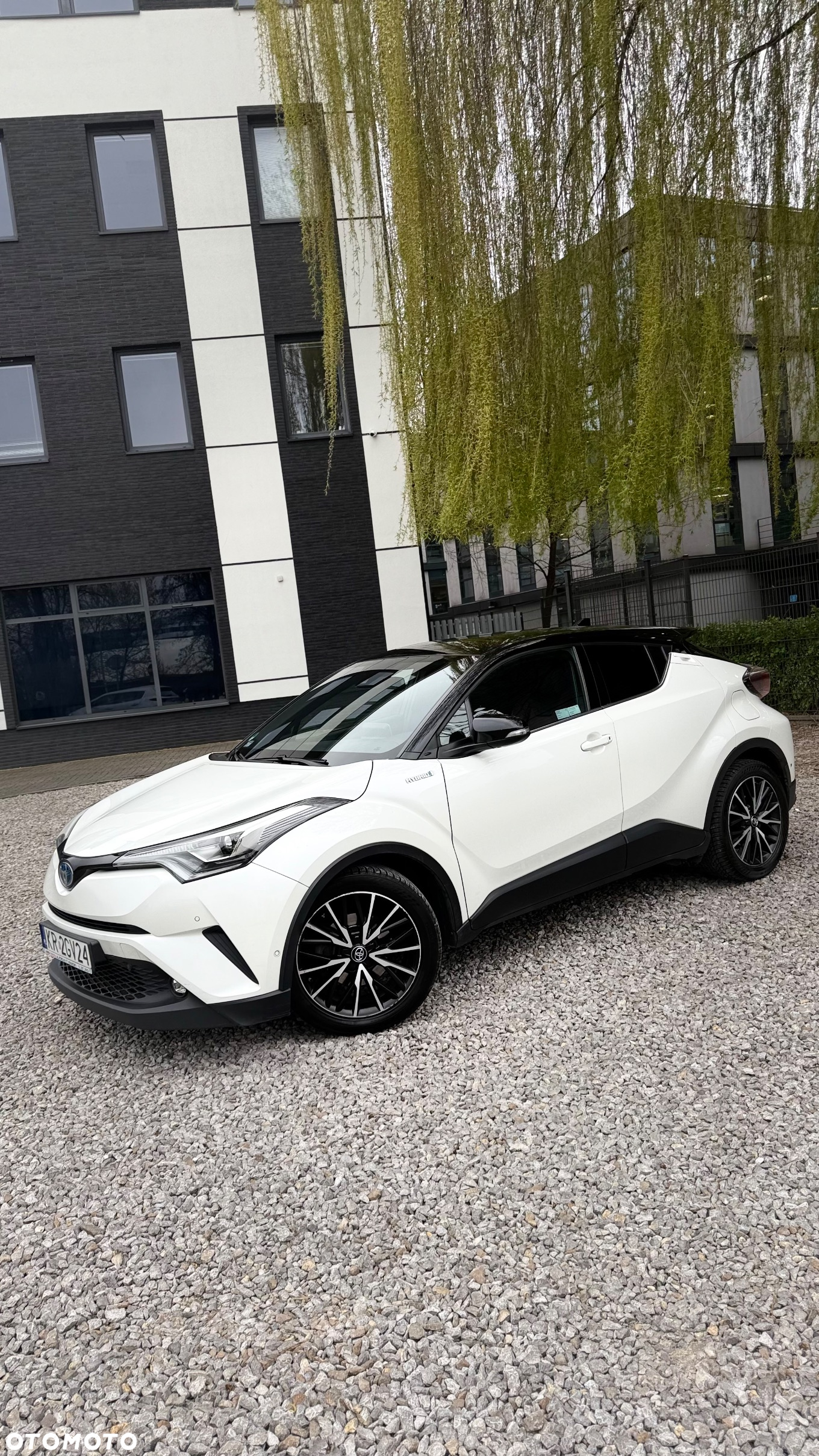 Toyota C-HR 1.8 Hybrid Selection - 4
