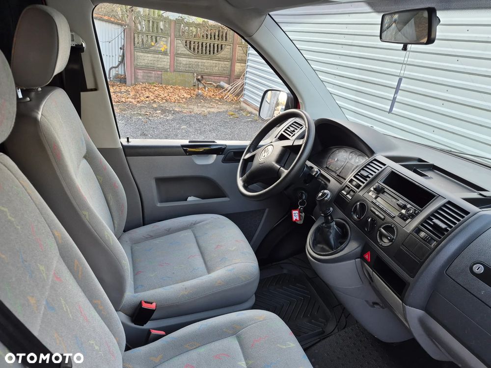 Volkswagen Transporter T-5 - 12