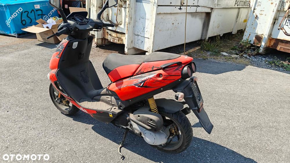 Aprilia SR - 4