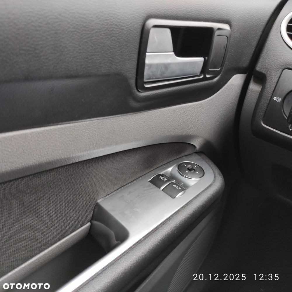 Ford Focus 1.6 TDCi cDPF Trend - 9