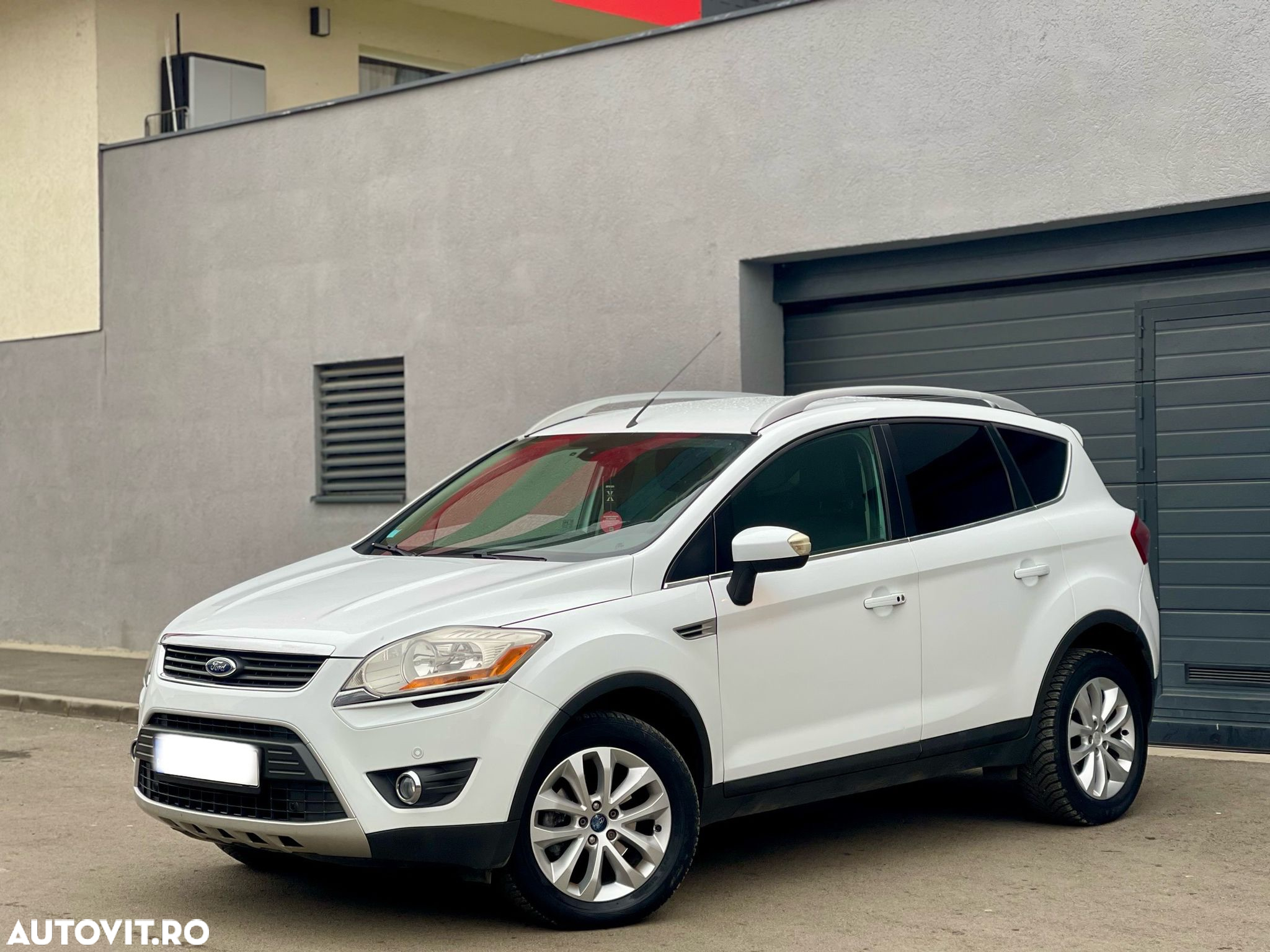 Ford Kuga 2.0 TDCi 2WD Trend - 2