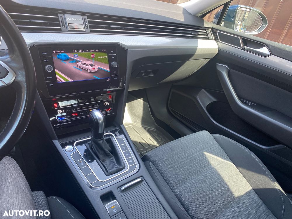 Volkswagen Passat 2.0 TDI SCR DSG Highline - 22