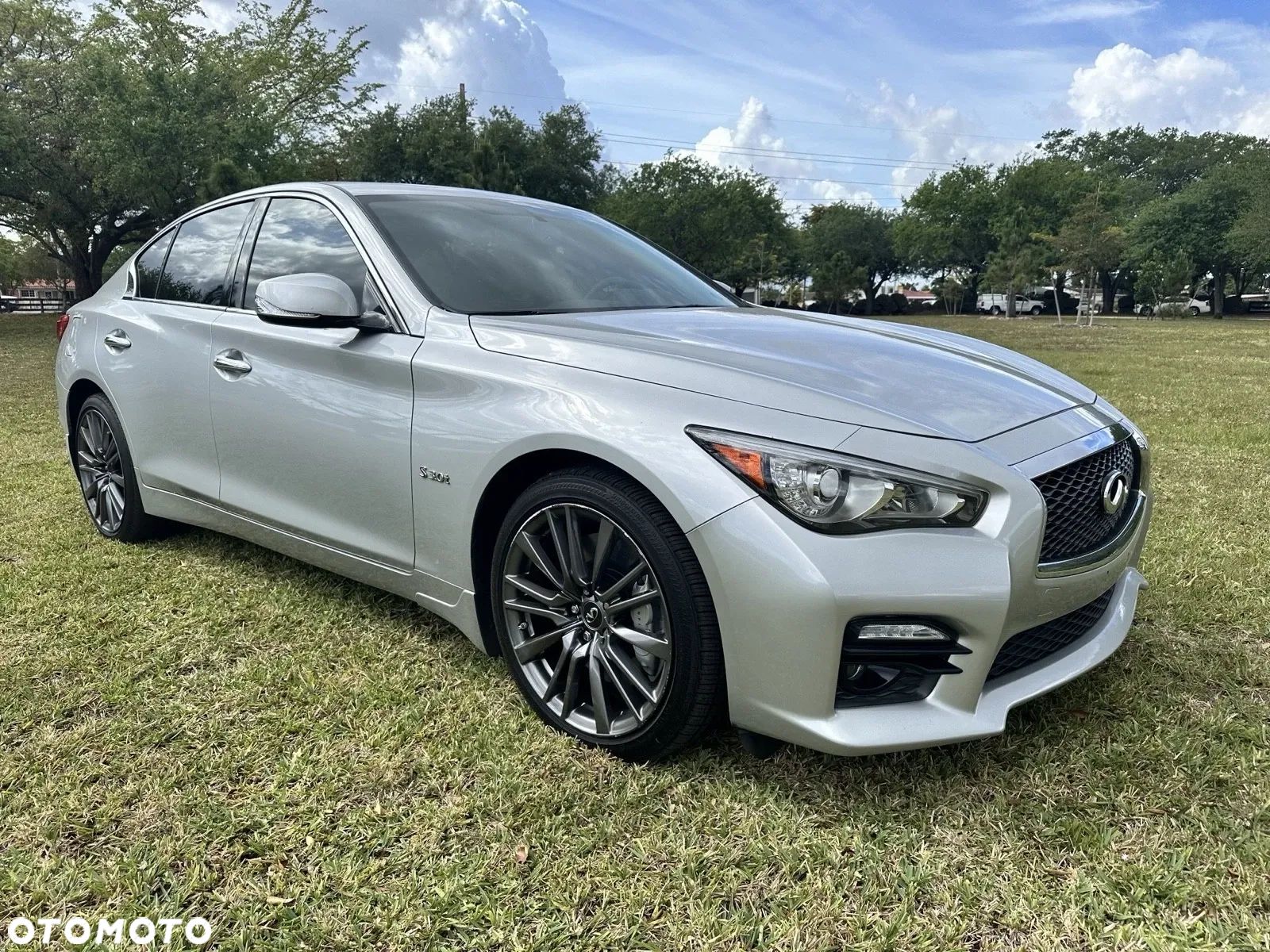 Infiniti Q50 - 1