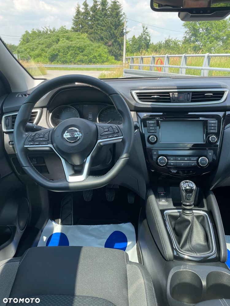 Nissan Qashqai 1.3 DIG-T Tekna - 25
