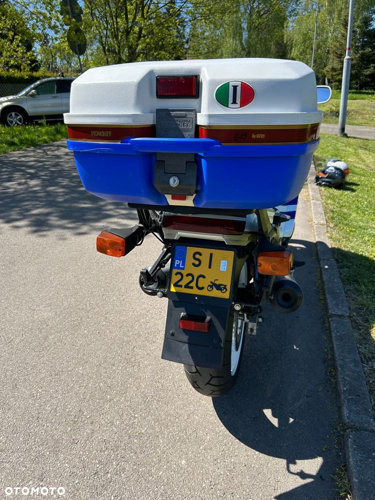 Honda CBR - 6