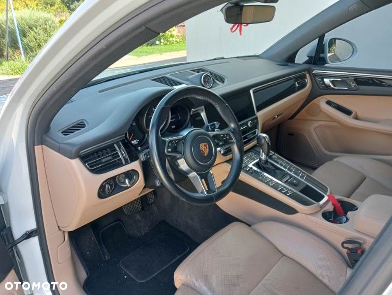 Porsche Macan PDK - 12