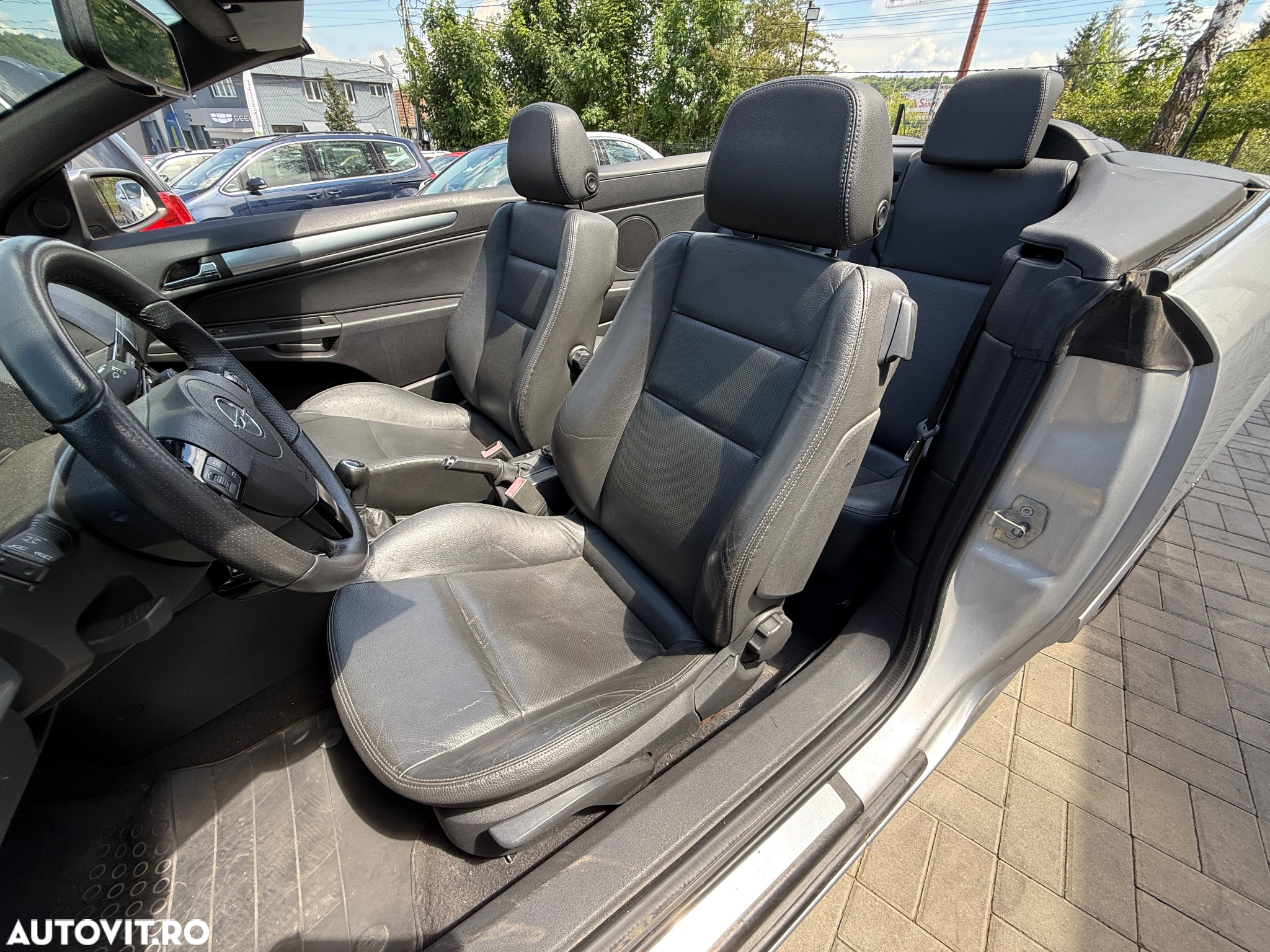 Opel Astra GTC 1.9 CDTI Sport - 13