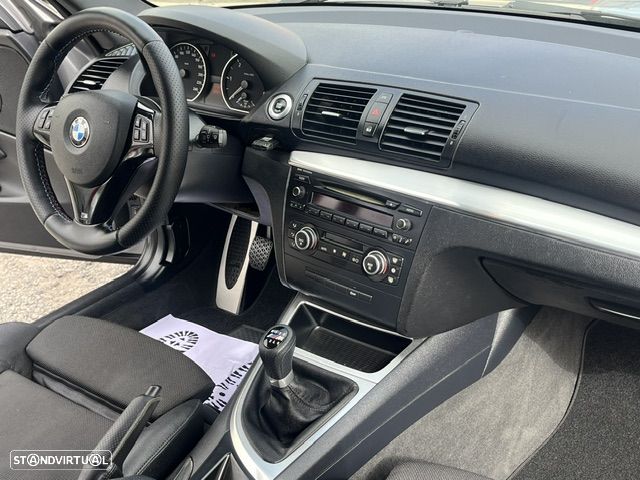 BMW 118 d DPF Edition Sport - 12