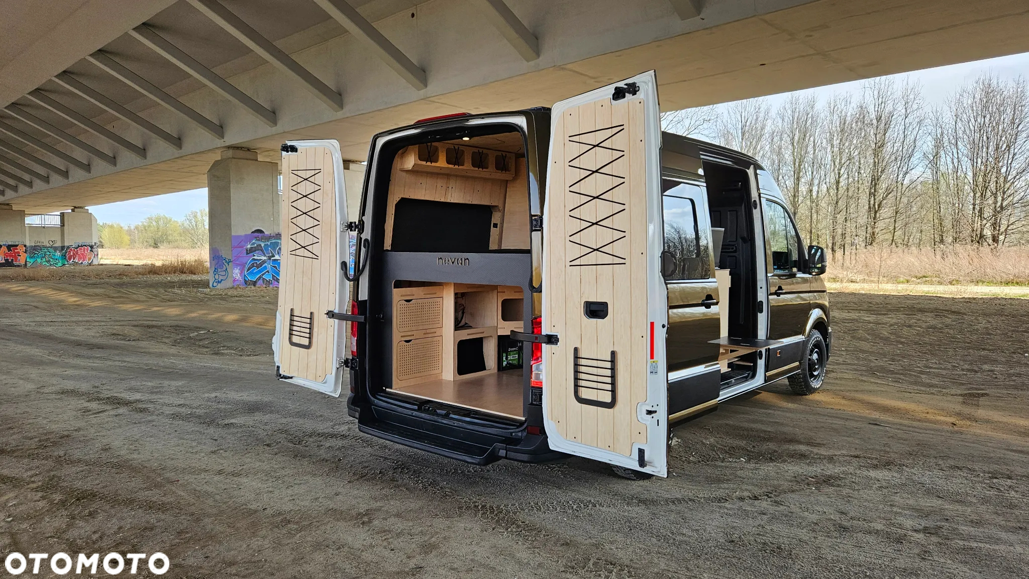 Volkswagen CRAFTER L2H2 Campervan - 6