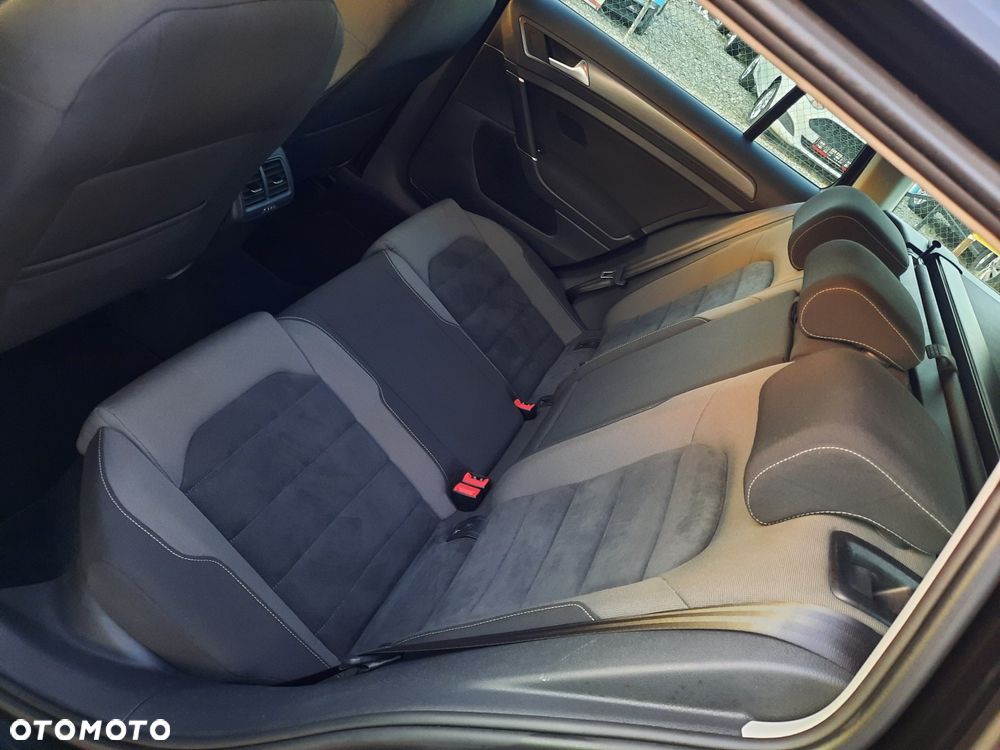 Volkswagen Golf 1.5 TSI BMT Evo Highline DSG - 19