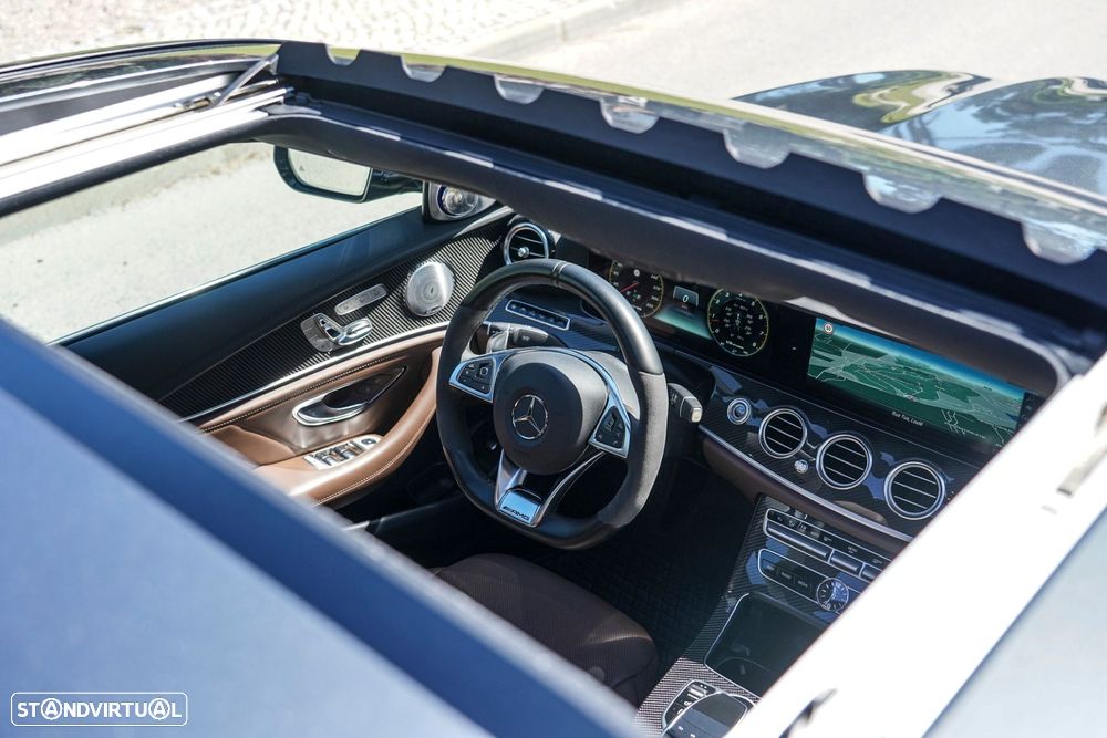 Mercedes-Benz E 63 AMG S 4-Matic+ - 22